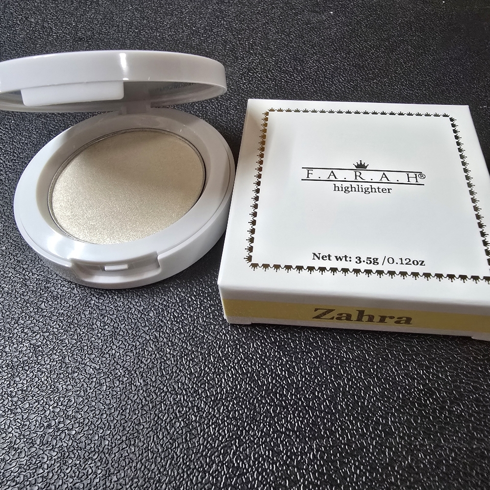 F.A.R.A.H Zahra Champagne Highlighter 3.5g/0.12oz Makeup Light Collection FullSz